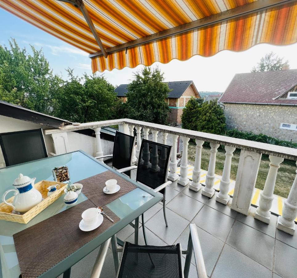 Apartamento Heviz Apart Comfort Exterior foto
